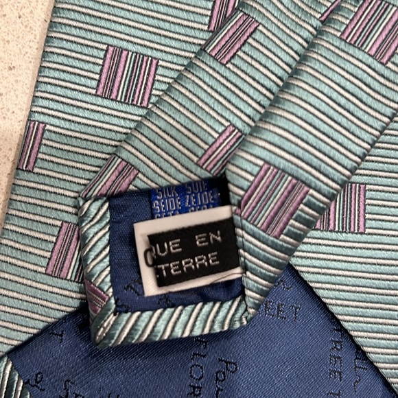 🔴Paul Smith 100% Silk NeckTie Made in England - Picture 5 of 8